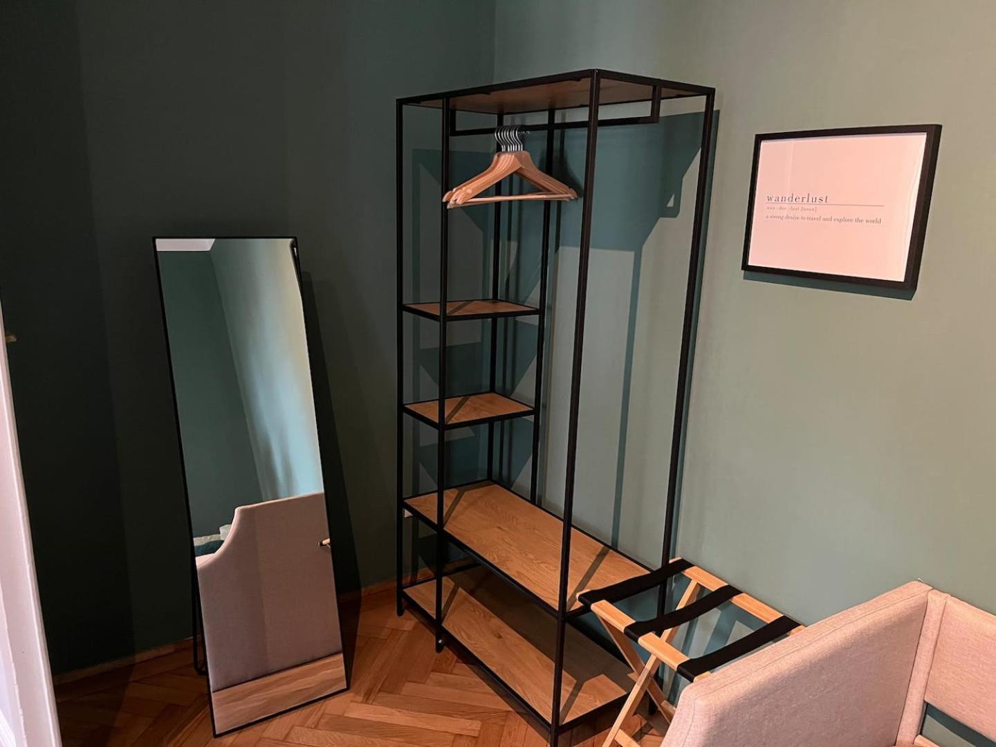 Grosszuegiger Wiener Altbau Gleich Neben Schoenbrunn Esterno foto